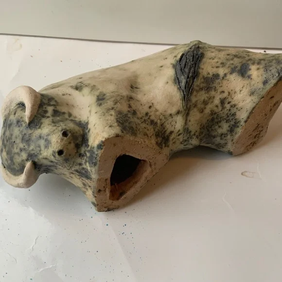 Charging Bull - Vintage 1960s brutalist style ceramic figure - Picture 3 of 5